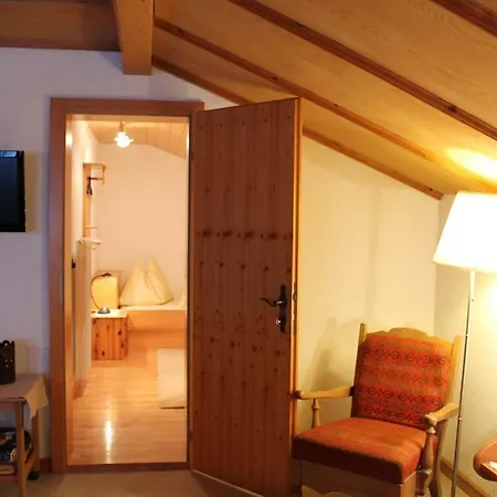 Haus Schoenblick *